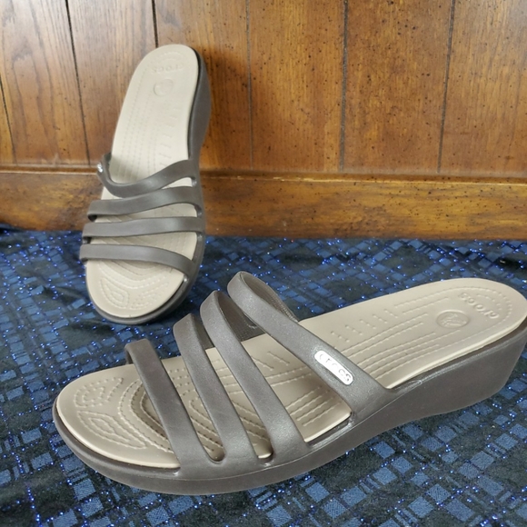 CROCS Shoes - Crocs wedges sandals Grey beige Sz W9